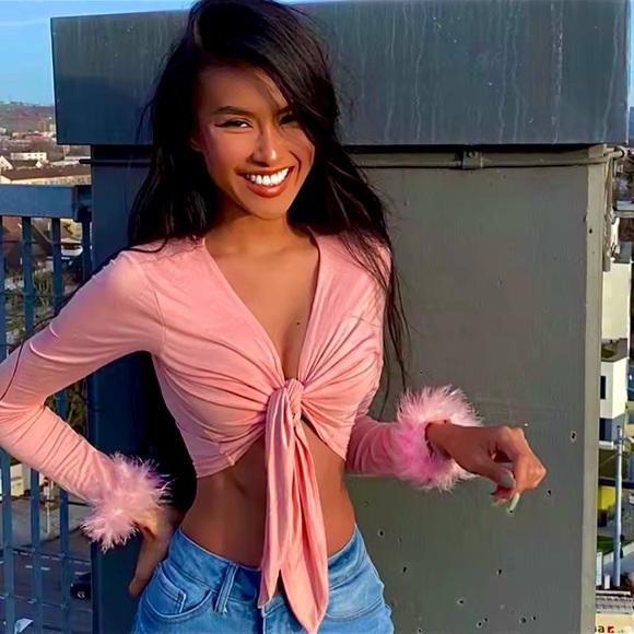 Pink long sleeve feather trim tie front crop top - Picture 12 of 16